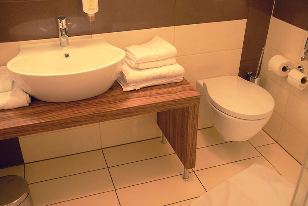 Hotel Opara Trebnje Quarto foto